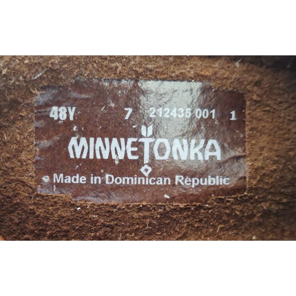 NWOT Minnetonka Womens Brown Leather Slip-On Moccasins Size 7 With Rubber Sole - Picture 7 of 7